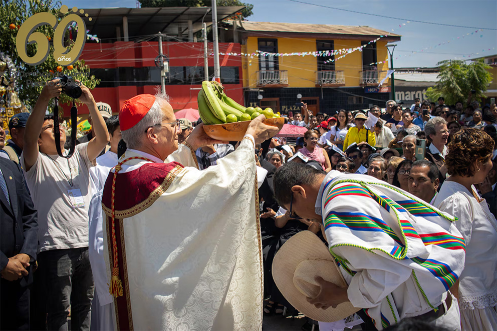 Fotografía del entonces obispo Robert Francis Prevost este viernes, en el obispado de Chiclayo (Perú).