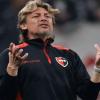En Inglaterra afirman que el entrerriano Gabriel Heinze volverá al ruedo en el Arsenal