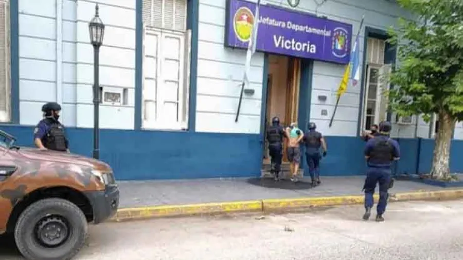 Asalto. Asalto.