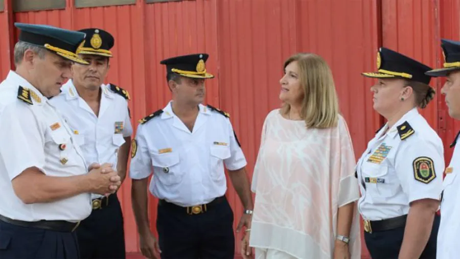 Policía. Policía.