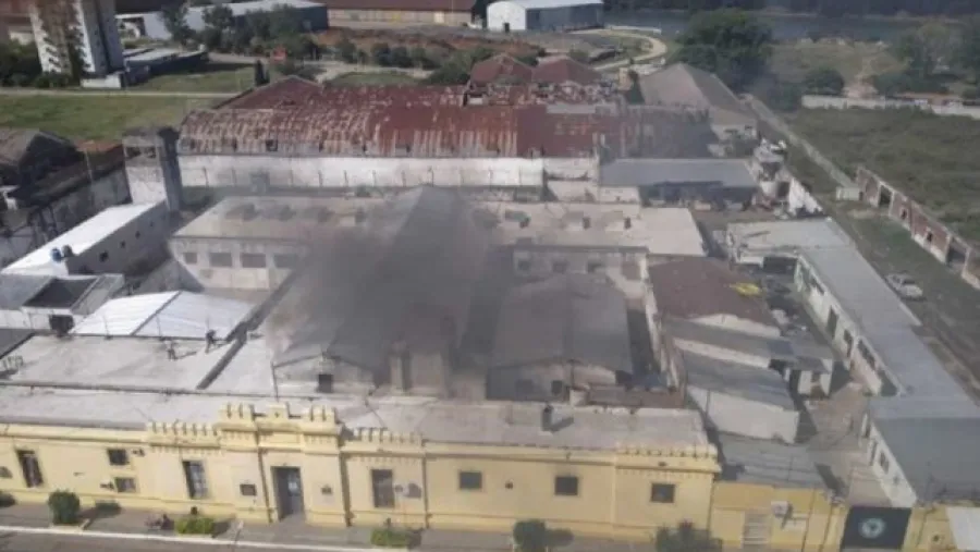 Motín. Motín.