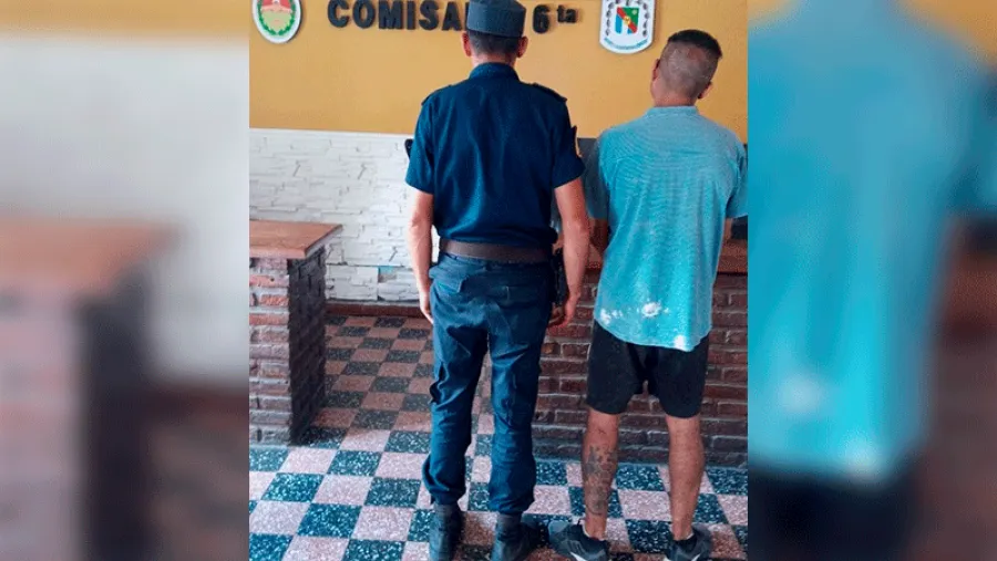 Detenido. Detenido.