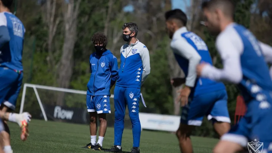 Mauricio Pellegrino Denunciaron por presunto abuso sexual a jugadores de Vélez, el próximo rival de Patronato