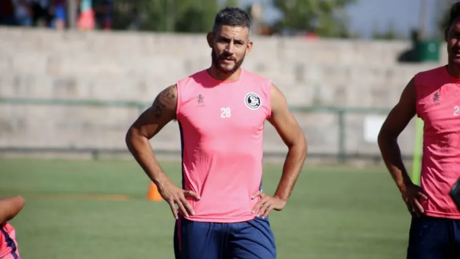 Operaron con éxito al vialense Yaír Marín: “Ya nos estamos mentalizando en la vuelta” Operaron con éxito al vialense Yaír Marín: “Ya nos estamos mentalizando en la vuelta”
