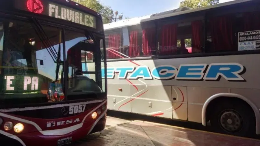Transporte Paraná - Santa Fe. Transporte Paraná - Santa Fe.