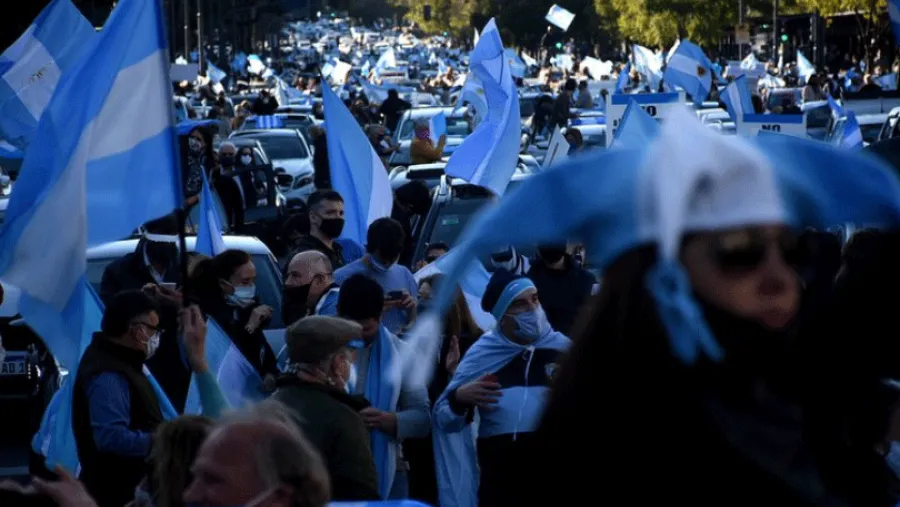Marcha. Marcha.