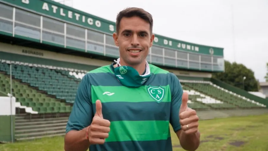 Tres entrerrianos serán titulares en Sarmiento de Junín el domingo ante Boca Tres entrerrianos serán titulares en Sarmiento de Junín el domingo ante Boca