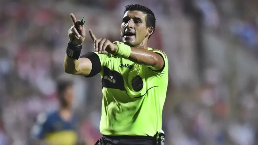 Andrés Merlos arbitrará la visita de Patronato al líder Newell’s en Rosario Andrés Merlos arbitrará la visita de Patronato al líder Newell’s en Rosario