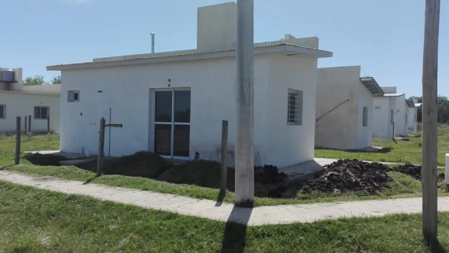 Reanudaron la construcción de viviendas en Villa Mantero Reanudaron la construcción de viviendas en Villa Mantero