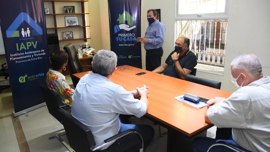 Planifican la construcción de nuevas viviendas para dos localidades entrerrianas Planifican la construcción de nuevas viviendas para dos localidades entrerrianas