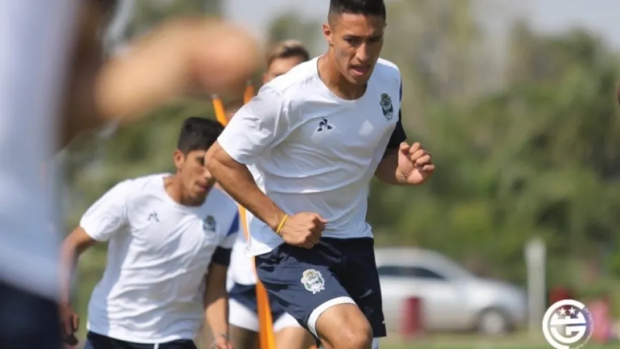 Germán Guiffrey Fútbol: el concordiense Guiffrey se perfila de titular en Gimnasia para visitar a Banfield