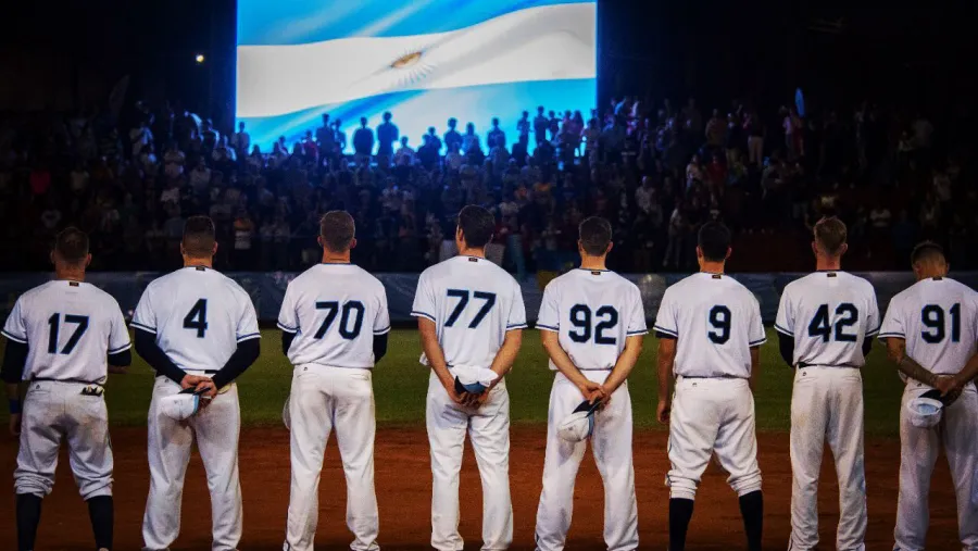 Softbol: Argentina inicia su viaje hacia Nueva Zelanda para defender su título mundial Softbol: Argentina inicia su viaje hacia Nueva Zelanda para defender su título mundial