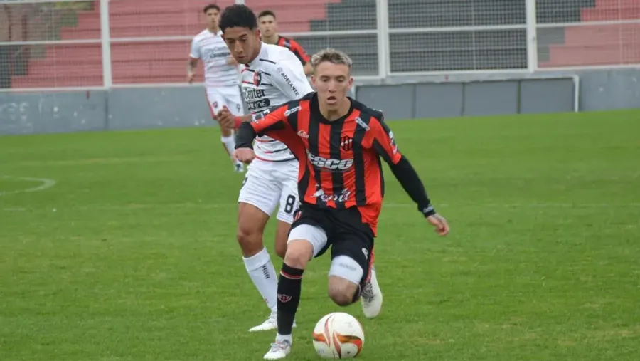 La Reserva de Patronato empató con Newell's y sumó por segunda vez en la temporada La Reserva de Patronato empató con Newell's y sumó por segunda vez en la temporada