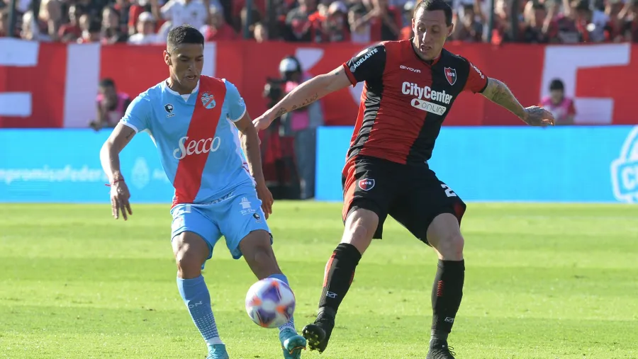 En Rosario, Newell’s y Arsenal empataron sin goles en otro partido clave para Patronato En Rosario, Newell’s y Arsenal empataron sin goles en otro partido clave para Patronato