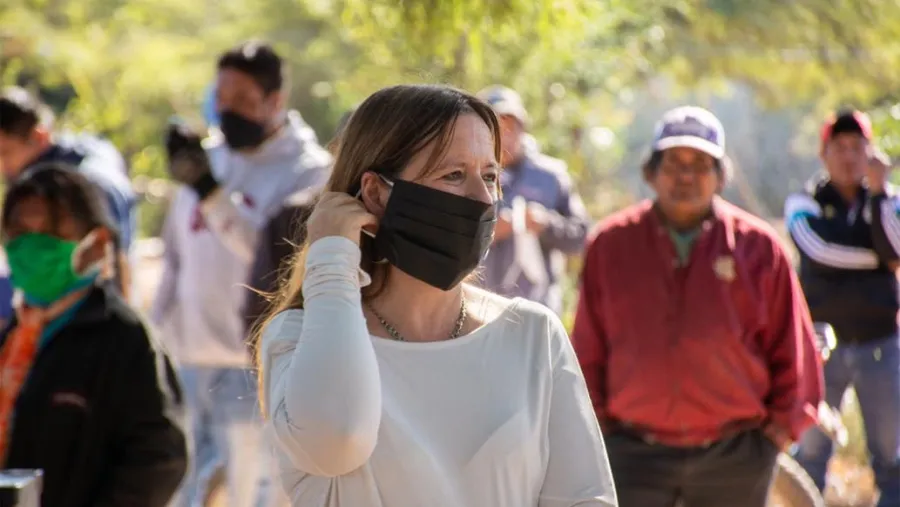 Una funcionaria nacional dio positivo por coronavirus Una funcionaria nacional dio positivo por coronavirus