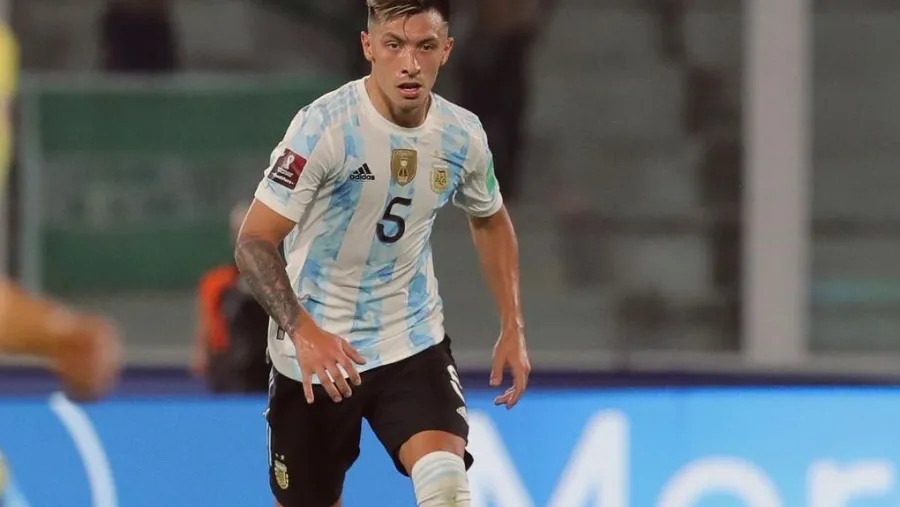 Sebastián Beccacece: “Lisandro Martínez es la mentalidad, la capacidad y el talento” Sebastián Beccacece: “Lisandro Martínez es la mentalidad, la capacidad y el talento”