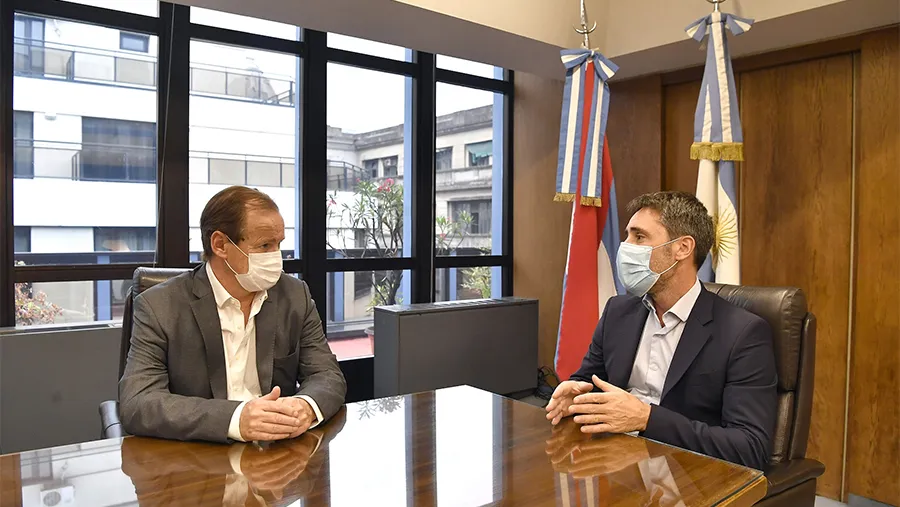 El gobernador Gustavo Bordet y el secretario general del CFI, Ignacio Lamothe. El gobernador Gustavo Bordet y el secretario general del CFI, Ignacio Lamothe.