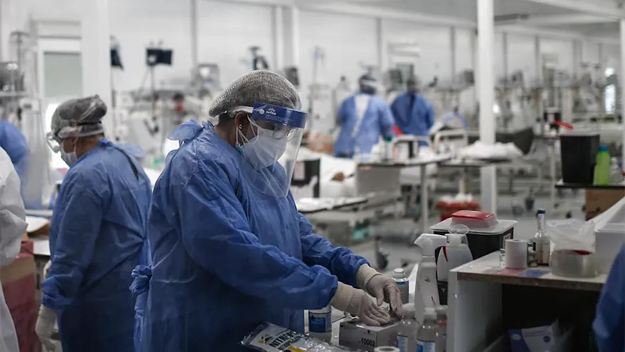 Con estos datos, el total de casos positivos desde el inicio de la pandemia se elevó a 8.313.614, mientras que las víctimas fatales suman 120.836. Con estos datos, el total de casos positivos desde el inicio de la pandemia se elevó a 8.313.614, mientras que las víctimas fatales suman 120.836.