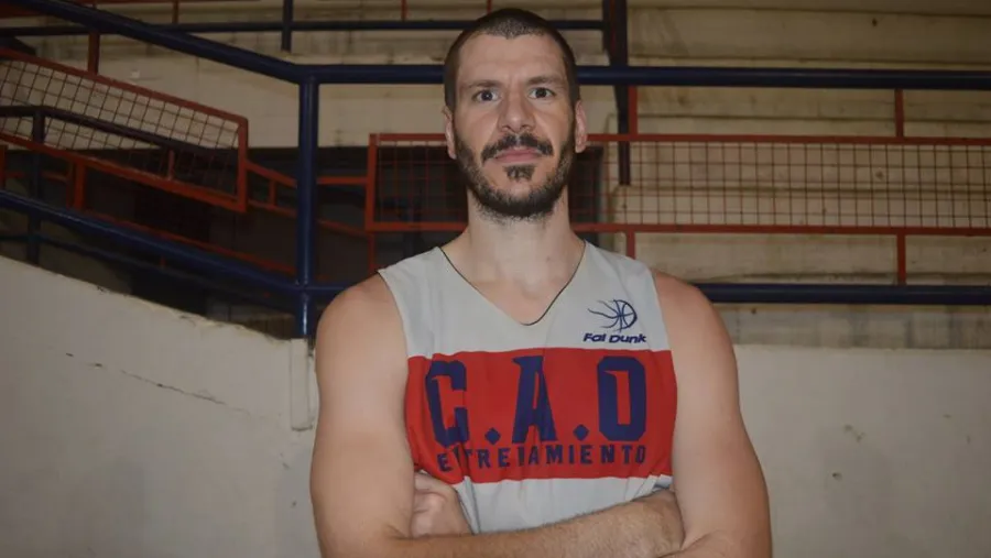 Baltazar Claude, otra de las fichas confirmadas por Olimpia para el Torneo Federal Baltazar Claude, otra de las fichas confirmadas por Olimpia para el Torneo Federal