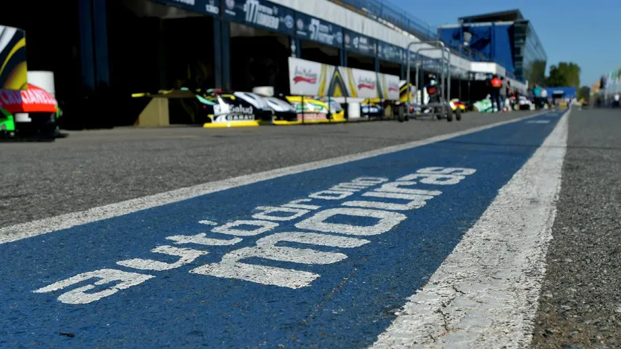 TC: el equipo del “Gurí” Martínez probará dos autos el martes en La Plata TC: el equipo del “Gurí” Martínez probará dos autos el martes en La Plata