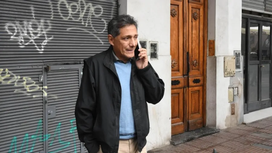 Según Oscar Lenzi, “la posibilidad de disputar un torneo con 30 equipos está abierta” Según Oscar Lenzi, “la posibilidad de disputar un torneo con 30 equipos está abierta”