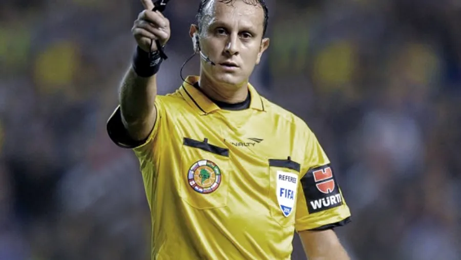 Darío Herrera estará a cargo del arbitraje en el debut de Facundo Sava en Patronato Darío Herrera estará a cargo del arbitraje en el debut de Facundo Sava en Patronato