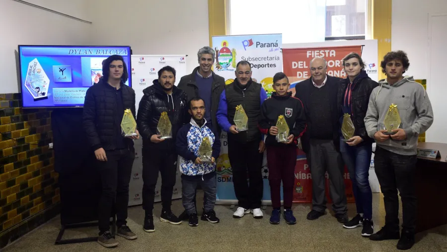 Premios Aníbal Sánchez: los destacados de julio recibieron su distinción Premios Aníbal Sánchez: los destacados de julio recibieron su distinción