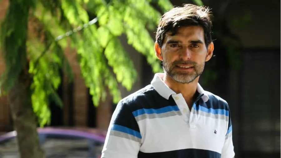 Roberto Ayala El paranaense Roberto Ayala será parte de la presentación de la pelota de Lionel Messi
