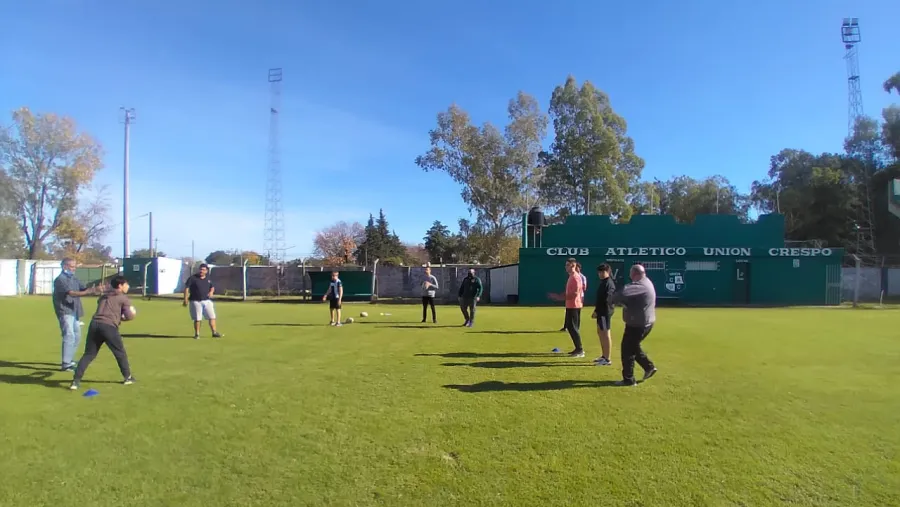 Con éxito continúan las capacitaciones de la UER en los clubes de la provincia Con éxito continúan las capacitaciones de la UER en los clubes de la provincia