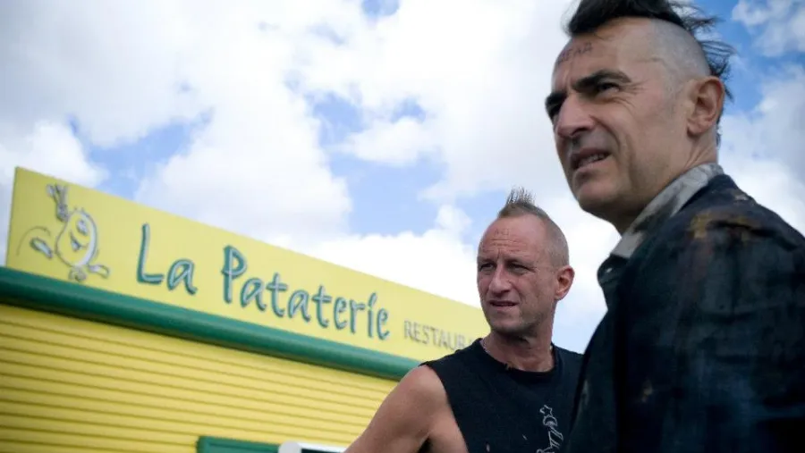 Proyectan “Le grand soir” en Parientes del Bar Proyectan “Le grand soir” en Parientes del Bar
