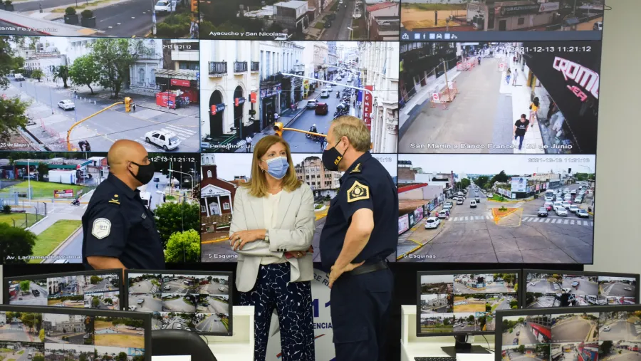 Presentaron los avances del 911 SIS en Paraná y área metropolitana Presentaron los avances del 911 SIS en Paraná y área metropolitana