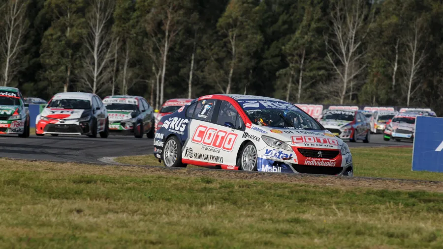 TN: Urcera ganó por la Clase 3 en La Plata, donde Werner fue el mejor entrerriano TN: Urcera ganó por la Clase 3 en La Plata, donde Werner fue el mejor entrerriano
