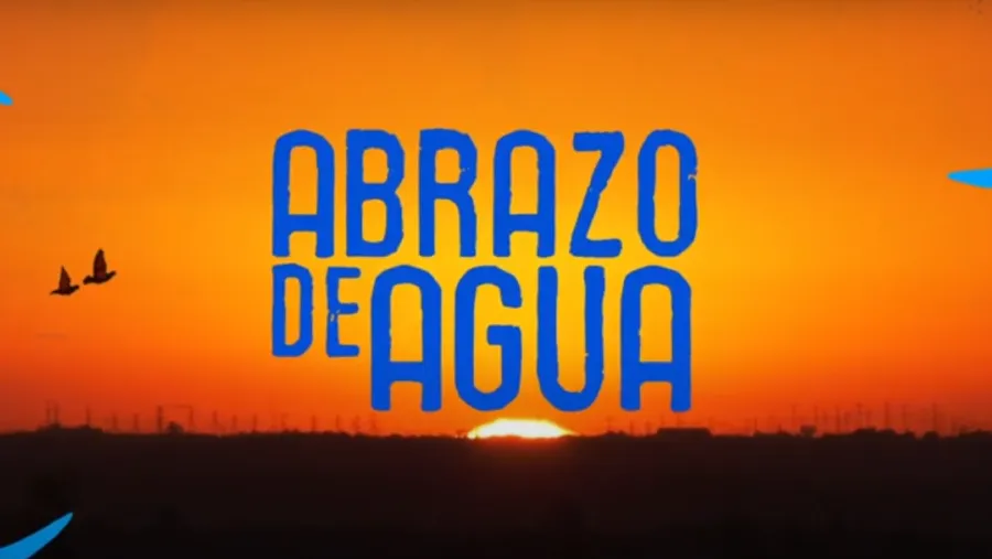 Abrazo de Agua Abrazo de Agua