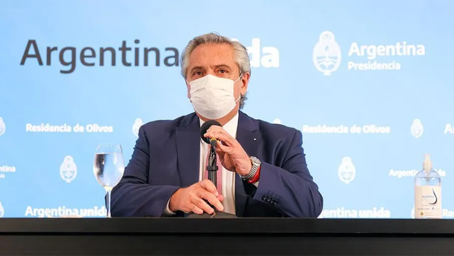Alberto Fernández: “Agradezco a todos y a todas que me ayuden en este momento minimizando la circulación y los encuentros sociales”. Alberto Fernández: “Agradezco a todos y a todas que me ayuden en este momento minimizando la circulación y los encuentros sociales”.