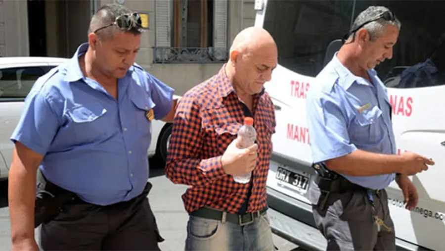 Imagen de archivo de Gustavo Alfonzo, condenado por el delito de trata de personas con fines de explotación sexual en su modalidad de captación, acogimiento y traslado, agravado por el abuso de la situación de vulnerabilidad y por ser la víctima menor de edad. Imagen de archivo de Gustavo Alfonzo, condenado por el delito de trata de personas con fines de explotación sexual en su modalidad de captación, acogimiento y traslado, agravado por el abuso de la situación de vulnerabilidad y por ser la víctima menor de edad.