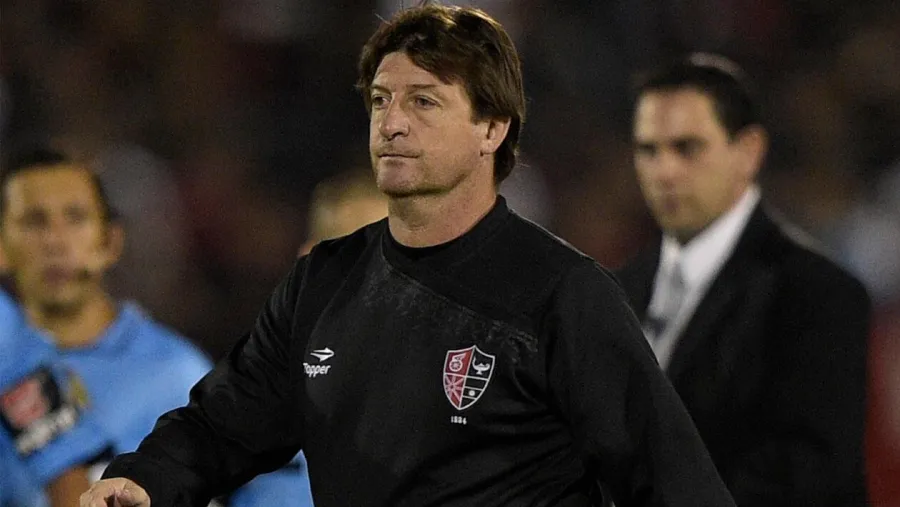 Barracas Central anunció que Alfredo Berti será su nuevo director técnico Barracas Central anunció que Alfredo Berti será su nuevo director técnico