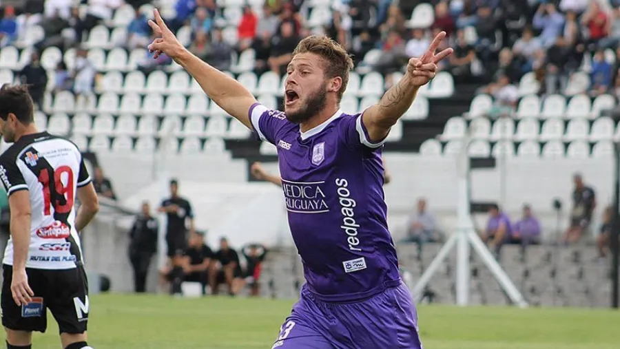 Germán Rivero Patronato sumó como quinto refuerzo al delantero Germán Rivero