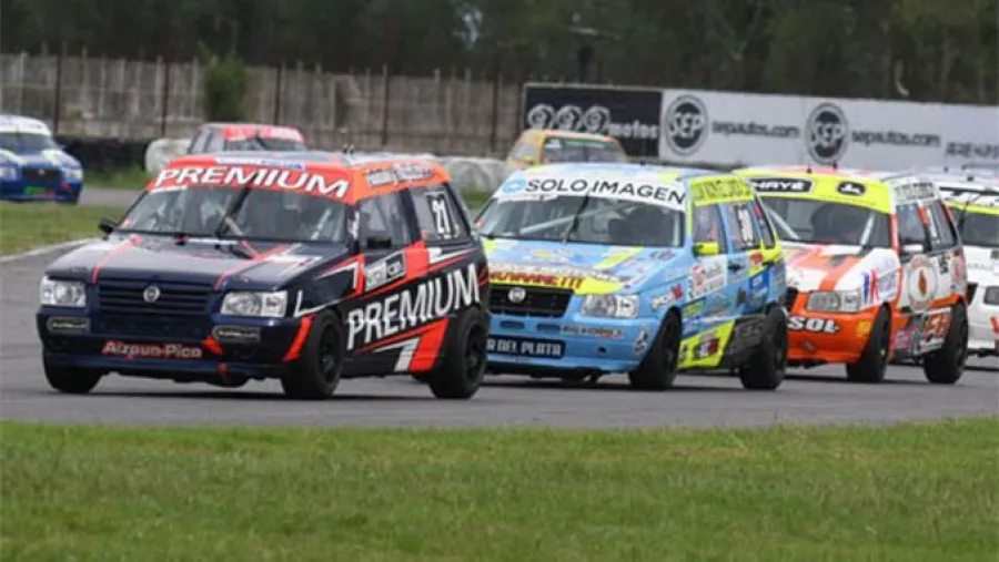 El autódromo Ciudad de Paraná recibirá la tercera fecha del Turismo Pista El autódromo Ciudad de Paraná recibirá la tercera fecha del Turismo Pista