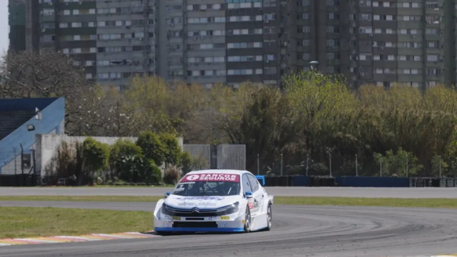 TC 2000: Bastidas se ubicó décimo en la Carrera Sprint ganada por Aramendia TC 2000: Bastidas se ubicó décimo en la Carrera Sprint ganada por Aramendia