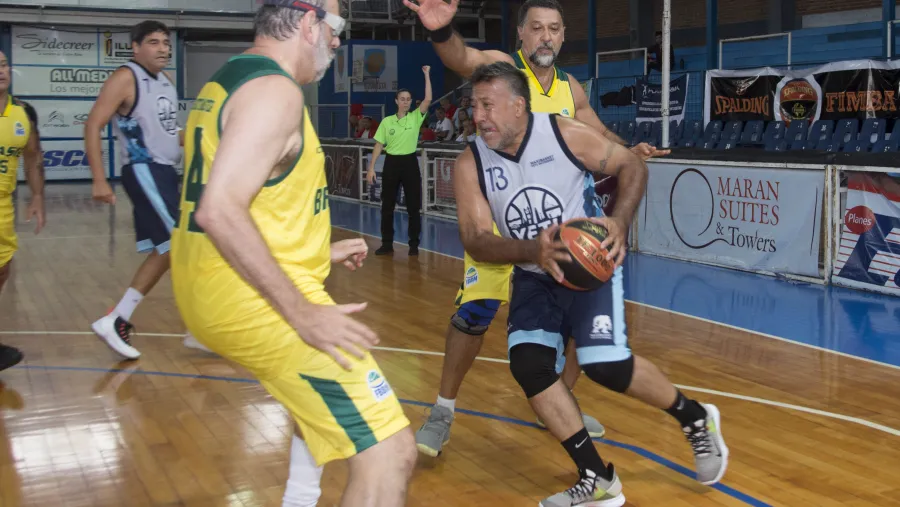 Pasó la quinta jornada del Campeonato Panamericano de Maxibásquet Pasó la quinta jornada del Campeonato Panamericano de Maxibásquet