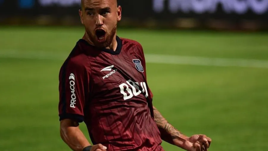 Junior Arias Fútbol: Junior Arias está a un paso de ser refuerzo de Patronato