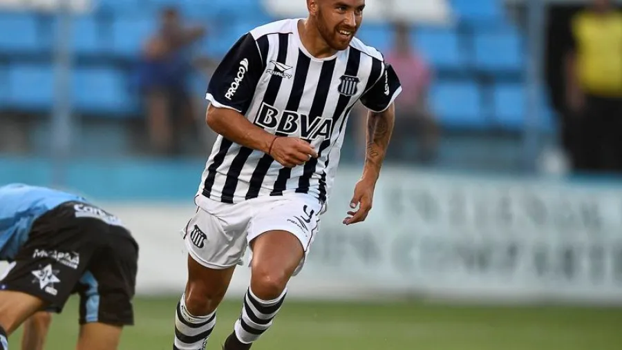 Junior Arias Talleres de Córdoba oficializó que Junior Arias llegará a préstamo a Patronato