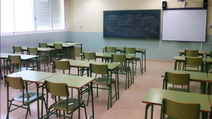 aula vacía aula vacía