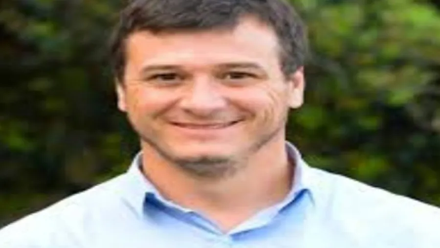 Francisco Avero