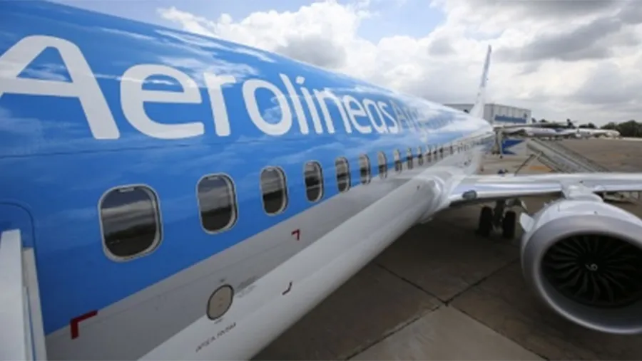 Las autoridades de Aerolíneas trabajan en un cronograma para los restantes destinos que será dado a conocer en las próximas horas. Las autoridades de Aerolíneas trabajan en un cronograma para los restantes destinos que será dado a conocer en las próximas horas.