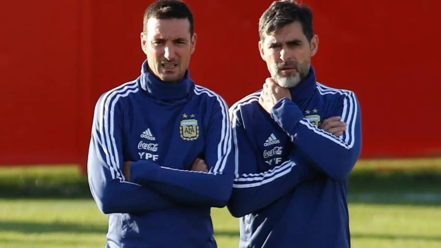 “Queremos contar con los jugadores del exterior”, aseguró el paranaense Roberto Ayala “Queremos contar con los jugadores del exterior”, aseguró el paranaense Roberto Ayala