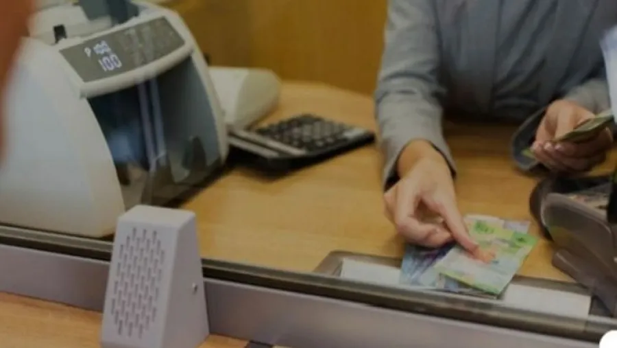 Bancarios acordaron paritaria anual del 94% más bono de $185 mil Bancarios acordaron paritaria anual del 94% más bono de $185 mil