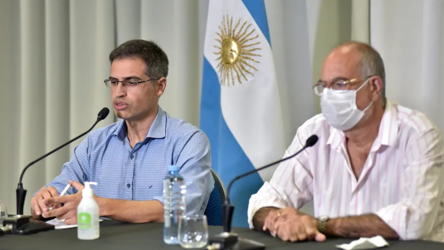 Garcilazo y Bantar director general de Epidemiología, Diego Garcilazo y el director del hospital San Martín, Carlos Bantar