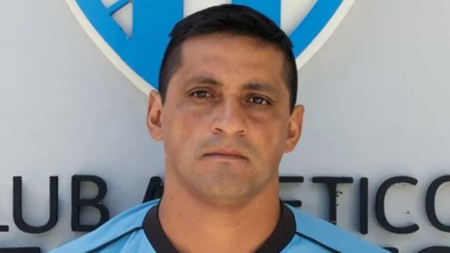 Romeo Molina Romeo Molina fue confirmado como DT de Belgrano para el Torneo Regional Amateur