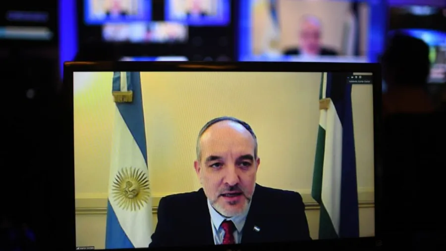 El Frente de Todos avaló iniciar el proceso de juicio político al procurador Casal El Frente de Todos avaló iniciar el proceso de juicio político al procurador Casal
